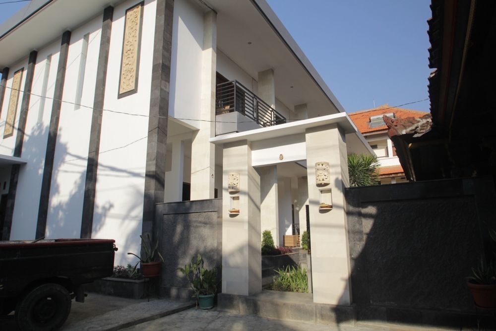 D'Gaduh Suite Kuta Kuta  Exterior photo